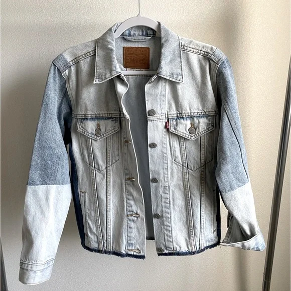 Levi’s Color Block Denim Jacket (S) - Picture 2 of 4
